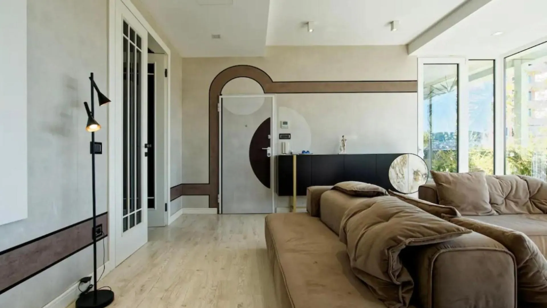 Aparthotel Luxurious Central Apartments Tirana
